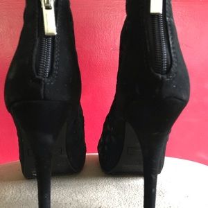 Anne Michelle black 4.5 inch heels